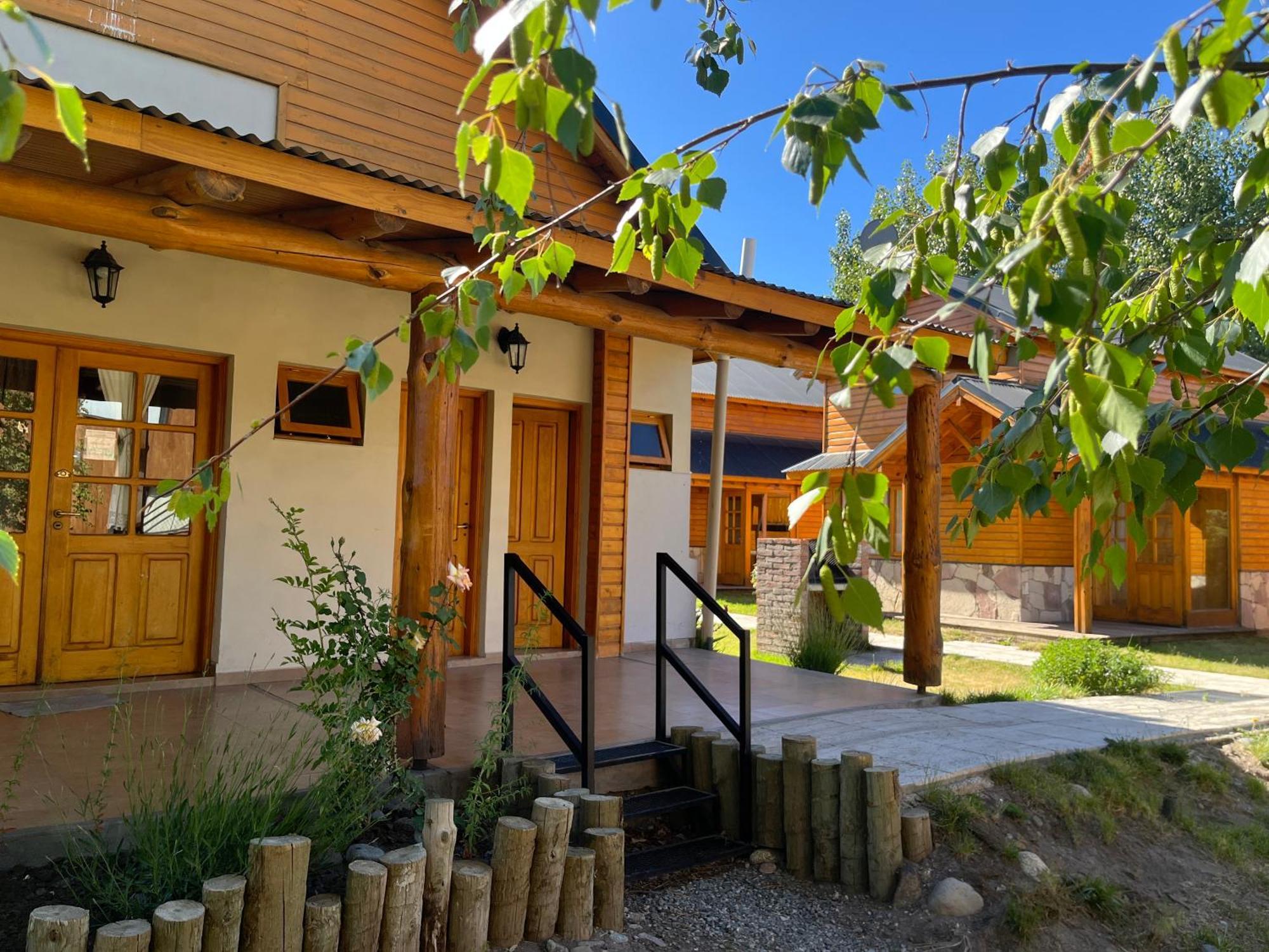 Complejo Hotelero Illihue - Cabanas & Hosteria Junín de los Andes Esterno foto
